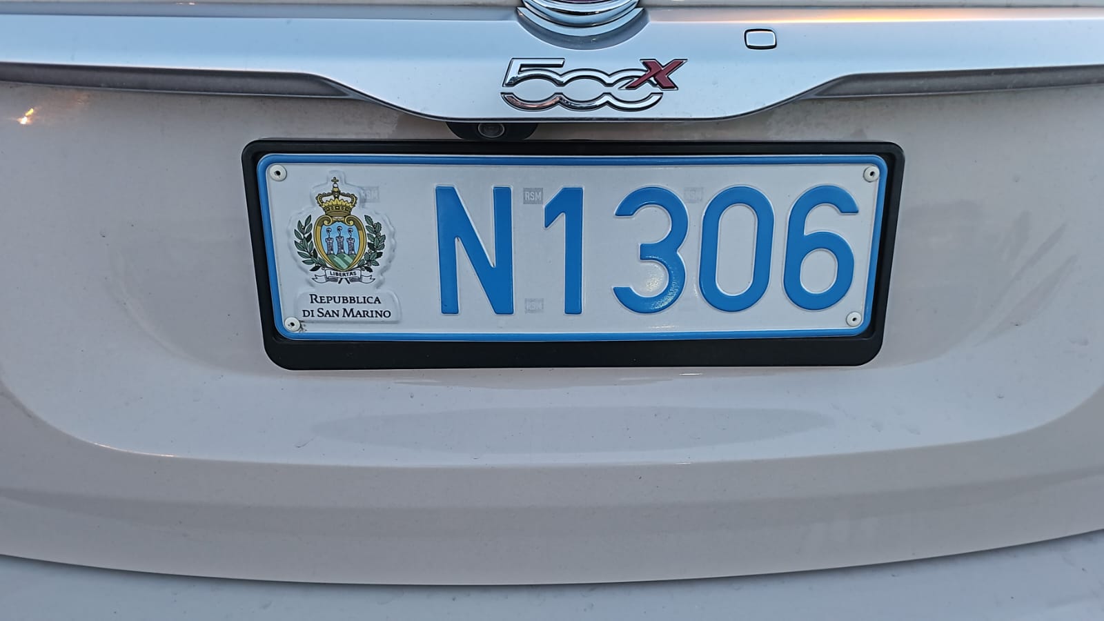 Targhe nel mondo (San Marino)